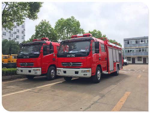 東風(fēng)多利卡消防車 微信圖片_20171010092831.jpg
